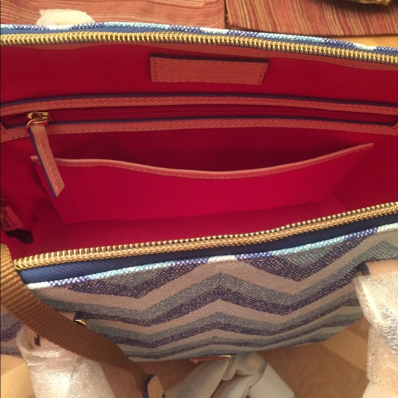Dooney and Bourke Zip Zip Chevron Satchel Handbag - Picture 7 of 8